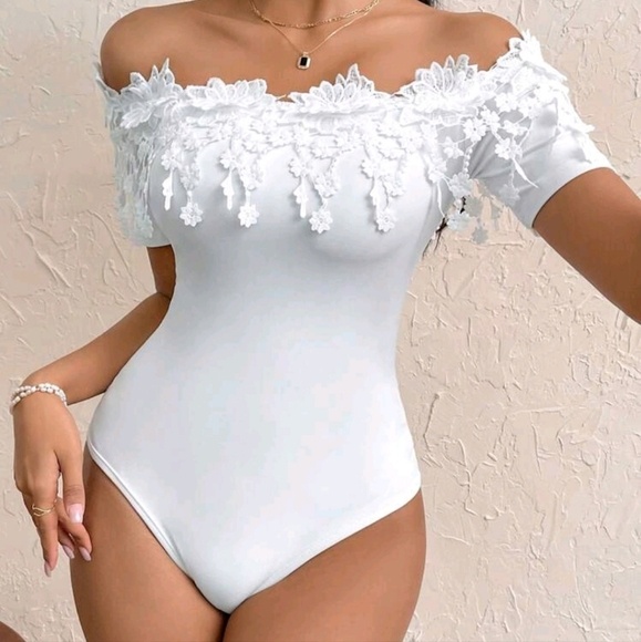 Women Lace Off-Shoulder Bodysuit With Floral Trim For Elegant Holiday - Picture 1 of 6